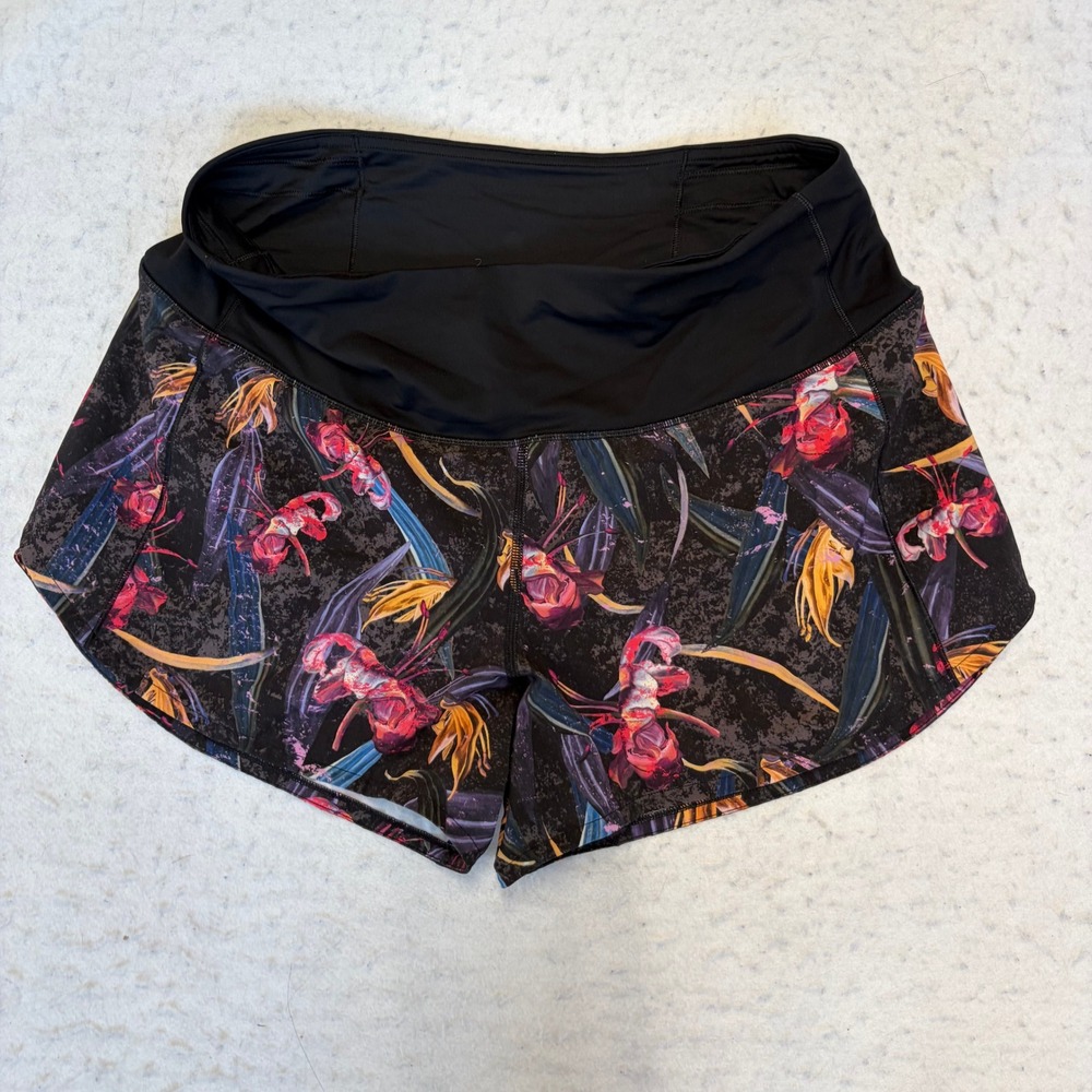 Lululemon Speed Up Shorts Womens 8 Black Floral Low Rise 2.5 Inch Inseam